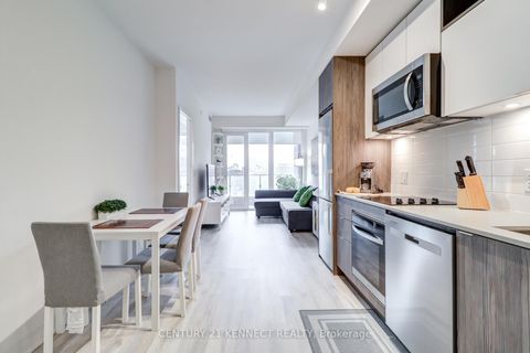 Photo 9 at 504 - 70 Princess Street, Moss Park, Toronto