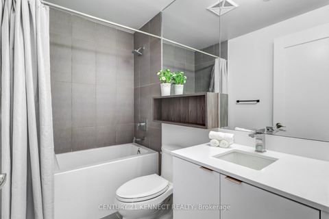 Photo 13 at 504 - 70 Princess Street, Moss Park, Toronto