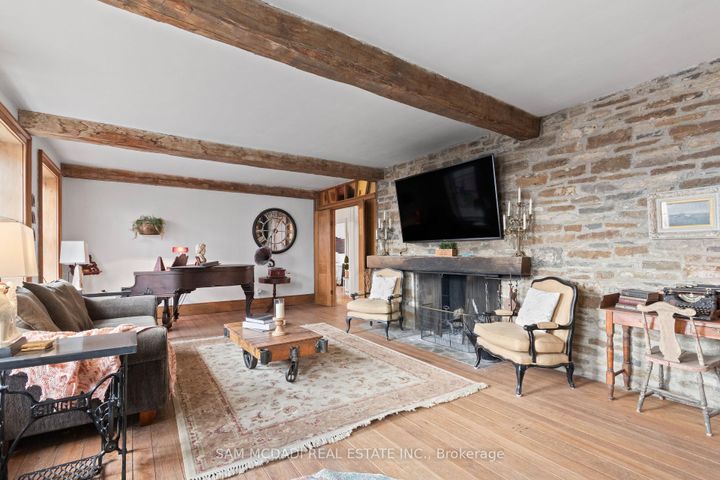 Photo 10 at 85 Yorkleigh Avenue, Humber Heights, Toronto