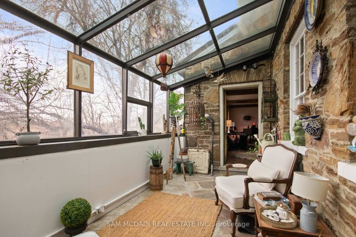 Photo 12 at 85 Yorkleigh Avenue, Humber Heights, Toronto