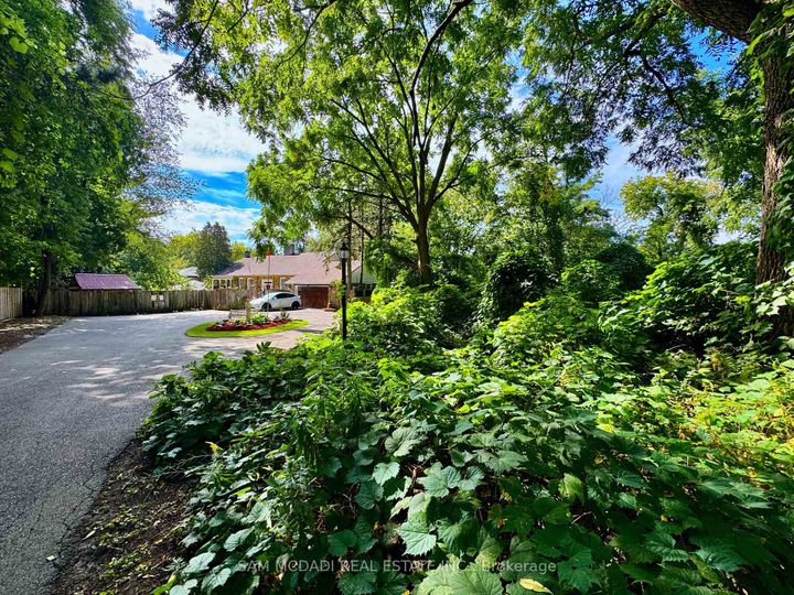 Photo 36 at 85 Yorkleigh Avenue, Humber Heights, Toronto