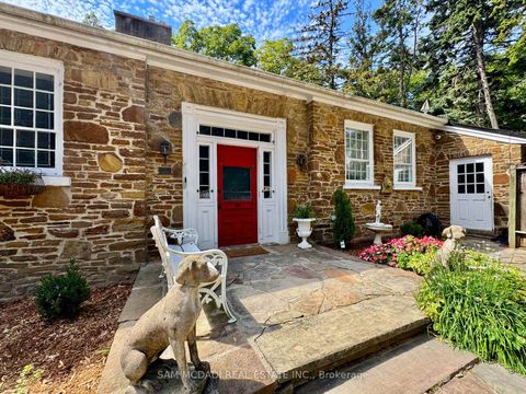 Photo 2 at 85 Yorkleigh Avenue, Humber Heights, Toronto