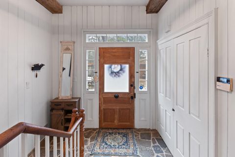 Photo 4 at 85 Yorkleigh Avenue, Humber Heights, Toronto