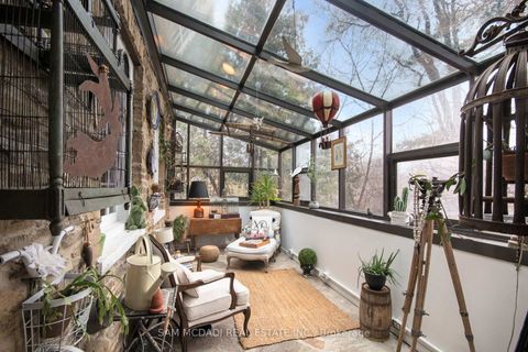 Photo 11 at 85 Yorkleigh Avenue, Humber Heights, Toronto