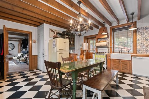 Photo 14 at 85 Yorkleigh Avenue, Humber Heights, Toronto