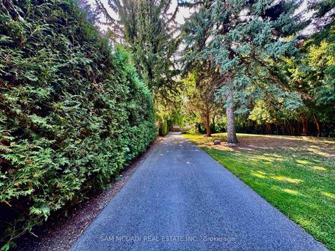 Photo 45 at 85 Yorkleigh Avenue, Humber Heights, Toronto