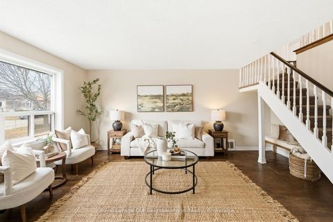 Photo 4 at 139 Central Pk Boulevard S, Central, Oshawa