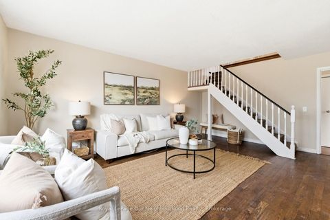 Photo 6 at 139 Central Pk Boulevard S, Central, Oshawa