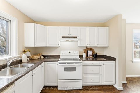 Photo 15 at 139 Central Pk Boulevard S, Central, Oshawa