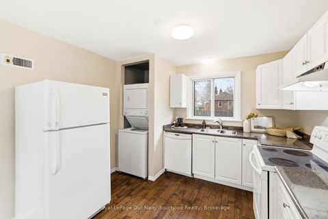 Photo 19 at 139 Central Pk Boulevard S, Central, Oshawa