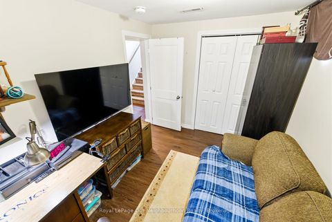 Photo 26 at 139 Central Pk Boulevard S, Central, Oshawa