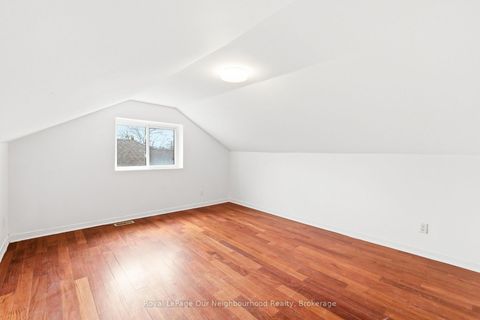 Photo 31 at 139 Central Pk Boulevard S, Central, Oshawa