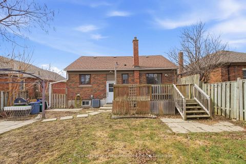 Photo 36 at 139 Central Pk Boulevard S, Central, Oshawa