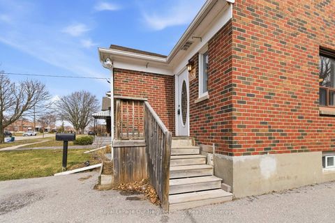 Photo 40 at 139 Central Pk Boulevard S, Central, Oshawa