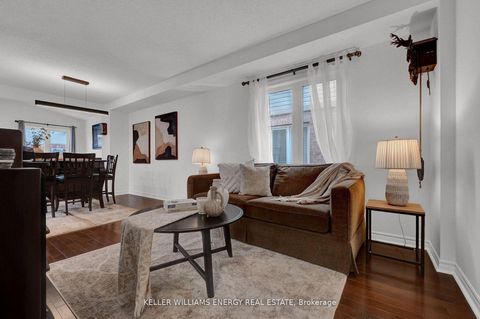 Photo 5 at 1379 Wadebridge Crescent, Eastdale, Oshawa