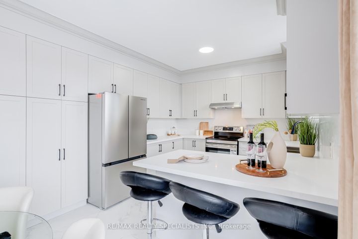 Photo 20 at 95 Heslop Circle, Wellington, Brampton