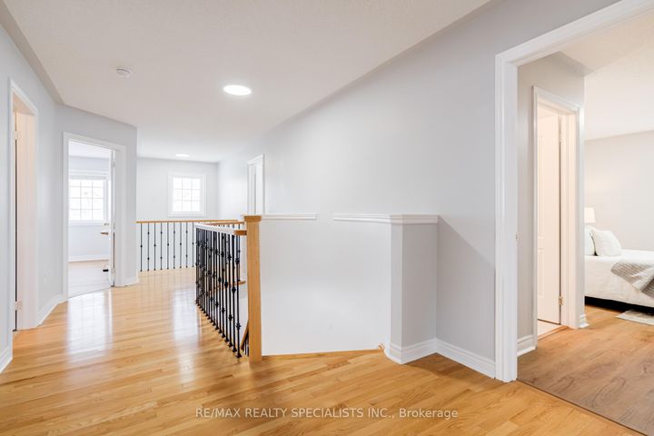 Photo 26 at 95 Heslop Circle, Wellington, Brampton