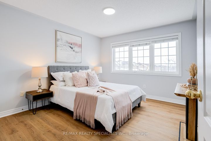 Photo 30 at 95 Heslop Circle, Wellington, Brampton