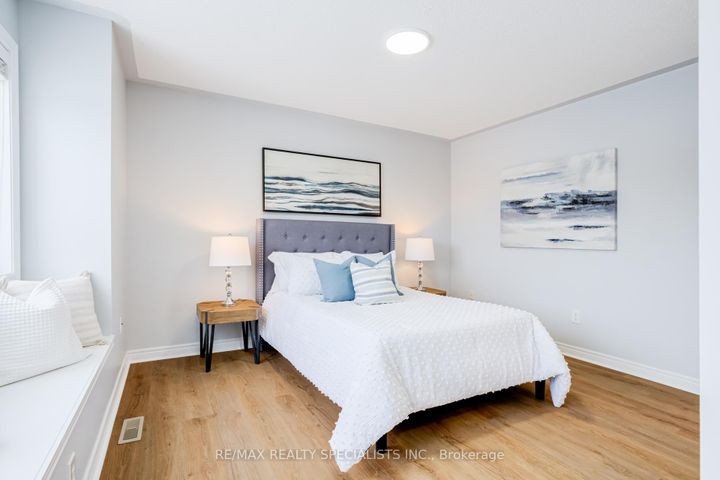 Photo 33 at 95 Heslop Circle, Wellington, Brampton