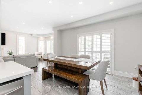 Photo 18 at 20 WESTMINSTER Circle, Shore, Barrie