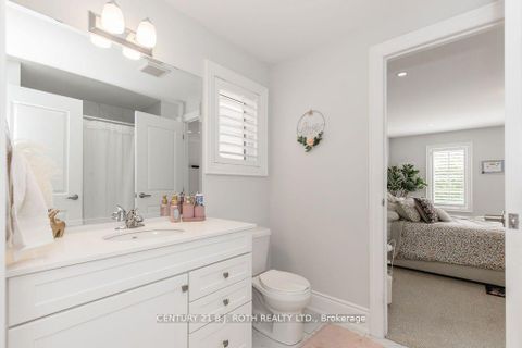 Photo 27 at 20 WESTMINSTER Circle, Shore, Barrie