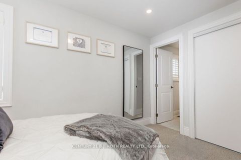 Photo 31 at 20 WESTMINSTER Circle, Shore, Barrie