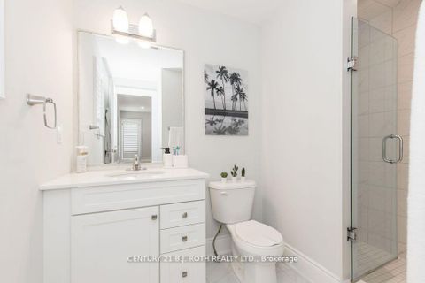 Photo 32 at 20 WESTMINSTER Circle, Shore, Barrie