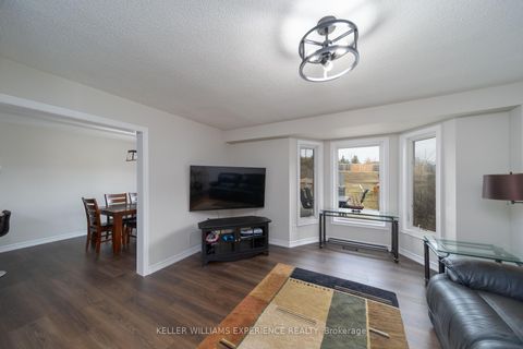 Photo 1 at 599 Walpole Crescent, Wyndham, Newmarket