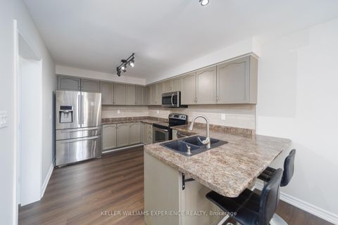 Photo 4 at 599 Walpole Crescent, Wyndham, Newmarket