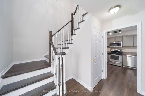 Photo 7 at 599 Walpole Crescent, Wyndham, Newmarket