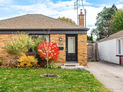 Photo 3 at 131 Meighen Avenue, Parkview, Toronto