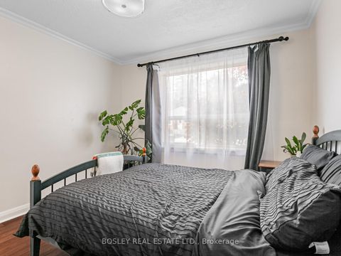 Photo 24 at 131 Meighen Avenue, Parkview, Toronto