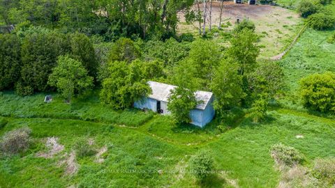 Photo 3 at 15763 Dufferin Street, Rural King, King