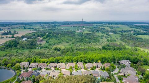 Photo 7 at 15763 Dufferin Street, Rural King, King