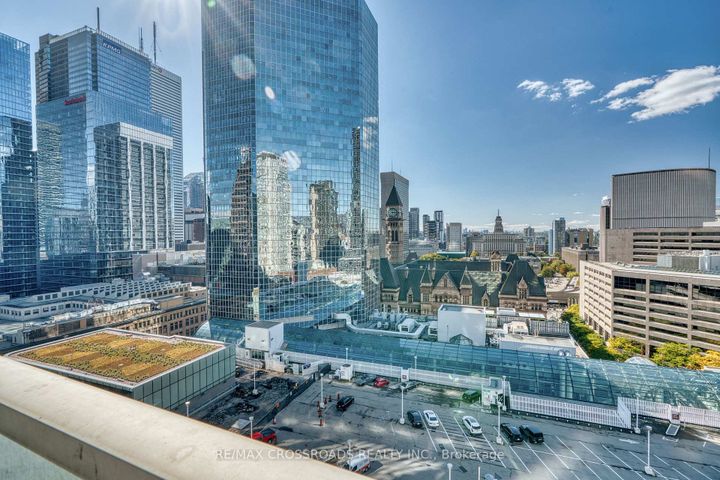 Photo 25 at 1510 - 197 Yonge Street, Yonge Corridor, Toronto