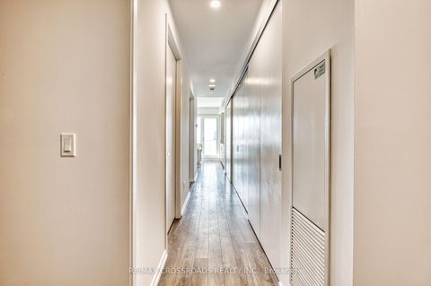 Photo 19 at 1510 - 197 Yonge Street, Yonge Corridor, Toronto