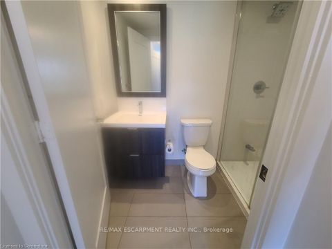 Photo 10 at 120 - 80 Vanauley Street, Chinatown, Toronto