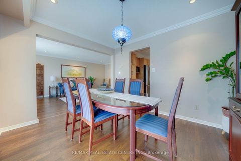 Photo 10 at 37 Statesman Square, Agincourt North, Toronto