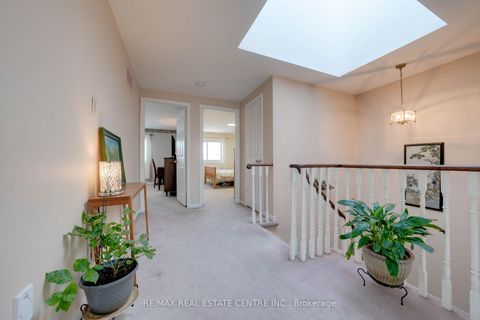 Photo 17 at 37 Statesman Square, Agincourt North, Toronto