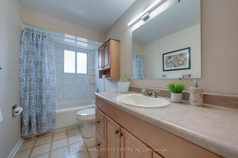 Photo 27 at 37 Statesman Square, Agincourt North, Toronto