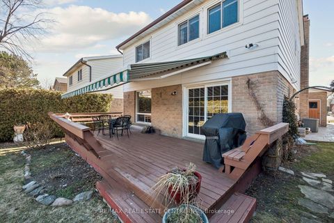 Photo 37 at 37 Statesman Square, Agincourt North, Toronto