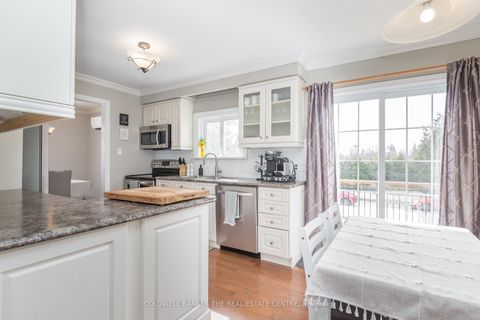 Photo 11 at 2218 Mildred Avenue, Alcona, Innisfil