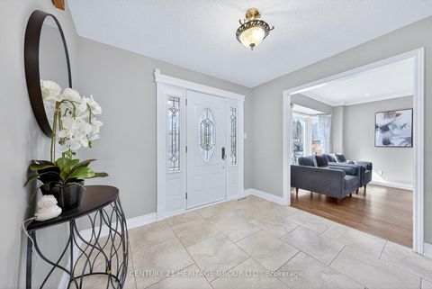 Photo 3 at 483 Alex Doner Drive, Glenway Estates, Newmarket