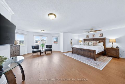 Photo 18 at 483 Alex Doner Drive, Glenway Estates, Newmarket