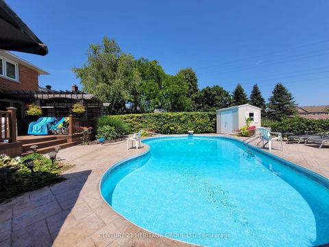 Photo 38 at 483 Alex Doner Drive, Glenway Estates, Newmarket