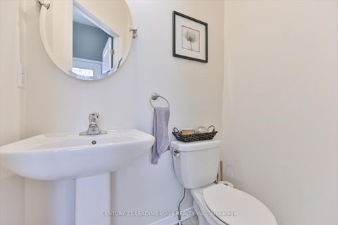 Photo 15 at 3 Hadleigh Way, Brooklin, Whitby