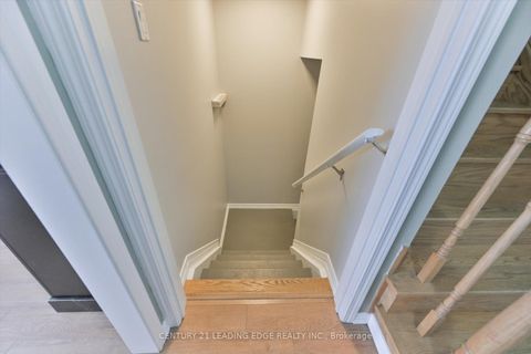 Photo 26 at 3 Hadleigh Way, Brooklin, Whitby