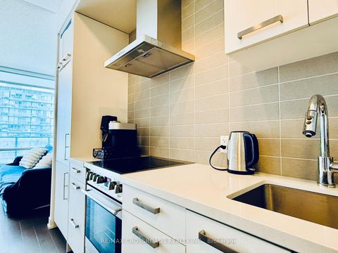 Photo 4 at S612 - 455 Front Street E, Waterfront Communities C8, Toronto