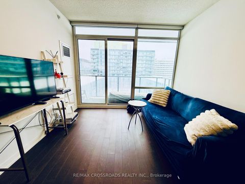 Photo 7 at S612 - 455 Front Street E, Waterfront Communities C8, Toronto