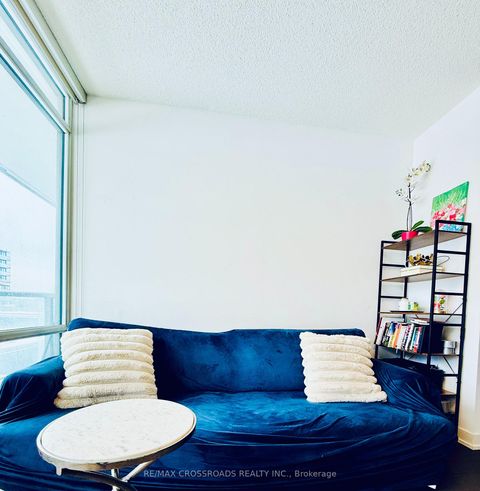 Photo 10 at S612 - 455 Front Street E, Waterfront Communities C8, Toronto